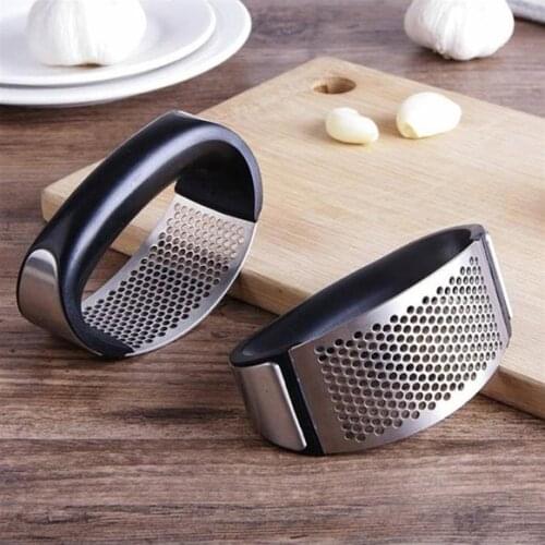 New garlic masher stainless steel garlic press, crushing, practical kitchen supplies