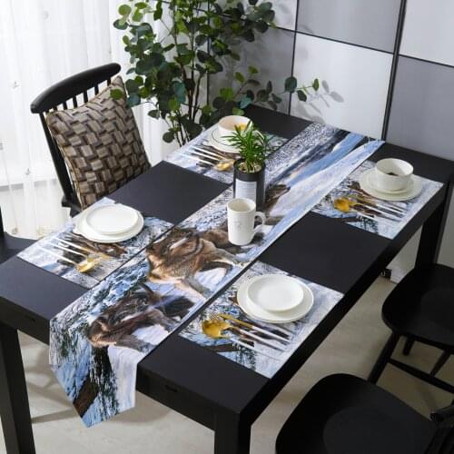 Snow Scene Winter Animals Wolf Table Runner Table Mats Cover For Home Wedding Banquet Festival Party Catering Hotel Decoration