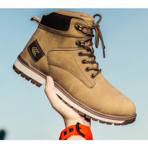 Mens Plus Size Boots Winter British Style High-top Tooling Boots for Men Winter Thick-soled Mens Warm Martin Boots Mens Shoes