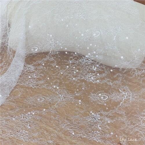 140CM Wide Off white New Style Africa Gorgeous Off White French Chantilly Wedding Bridal Dress Fabric Sequins 2019 Africa