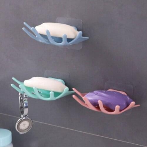 Punch-free Drain Soap Dish Rack Maple Leaf Shape Soap Dish PVC Soap Stand Holder Scouring Pad Storage Tray Bathroom Accessories