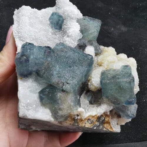 625.8gNatural green blue fluorite, crystal mineral crystal specimen