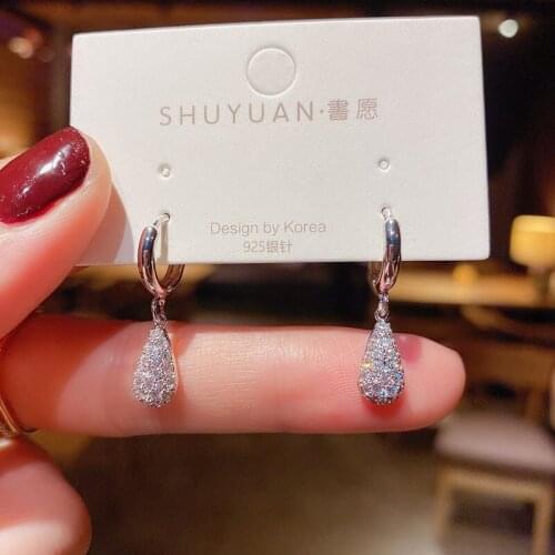 2021 new fashion Europe and the United States opal tassel female minority design sense all-match earpiece