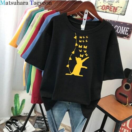 Womens T Shirt Casual Cute Cat Printed Woman Tshirts Short-Sleeved T-Shirt Cat Catching Butterfly Graphic T-shirt Korean Style