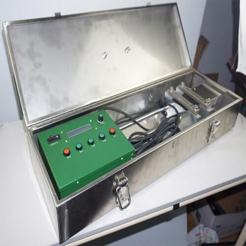 Tensionmeter for tensile testing on construction