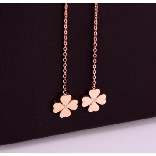 Temperament Plane Clover of Four Leaves Hanging Earrings Ear Ear Stud Cool Girls Fashion Chain Clover Ear Stud