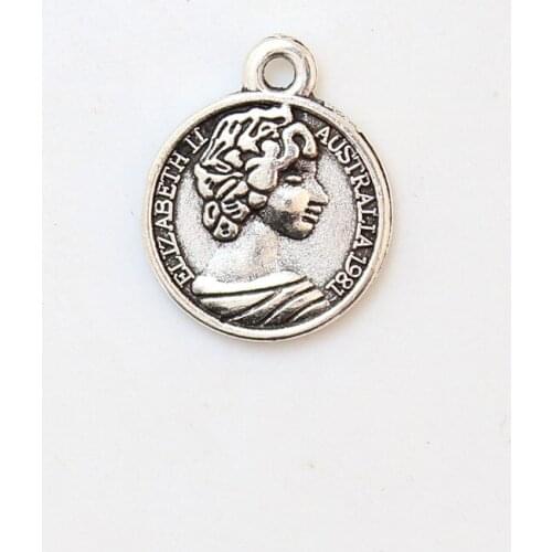 20pcs/lot 15x15mm Antique Sliver Zinc Alloy Charm Pendant DIY Necklace Bracelet Jewelry Findings