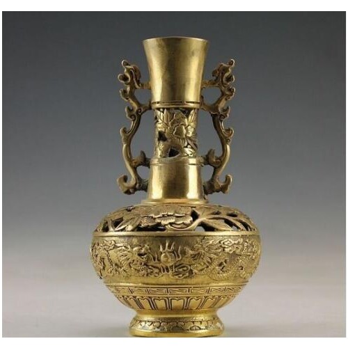 Antique craftwork collection of brass,brass,dragon and Phoenix vases,many styles of flowers,trees,animals and other bronze