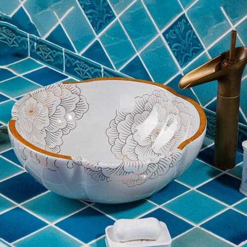 China Artistic Procelain Handmade Europe Vintage Lavabo Washbasin Ceramic Bathroom Sink Counter Top ceramic special wash basin