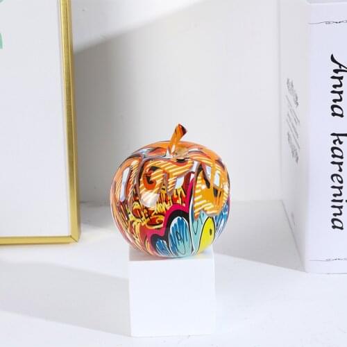 Modern Style Painted Apple Sculpture Living Room Sculpture Resin Crafts Christmas Eve Gifts