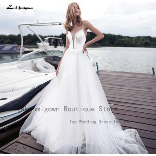 Two Piece Tulle A-Line Boho Wedding Dresses V-Neck Spaghetti Straps Lace-Up Sleeveless Sweep Train Bride Gowns Appliques Pleats