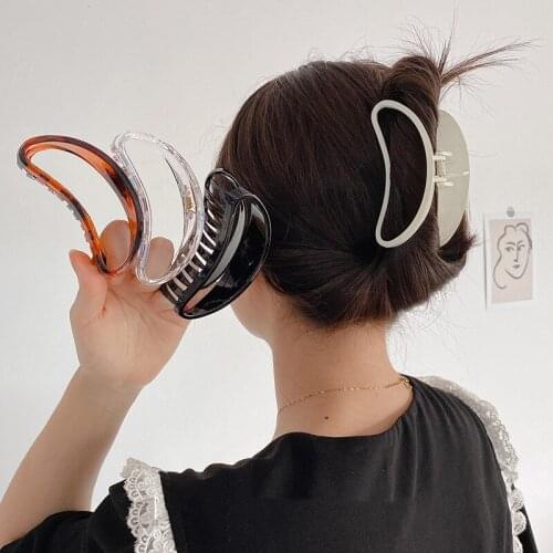 Minar Korean Multicolor Moon Hair Clips Jewelry Elliptical Crescent Arcylic Hair Claws Elegant Hair Accessories for Women Gifts
