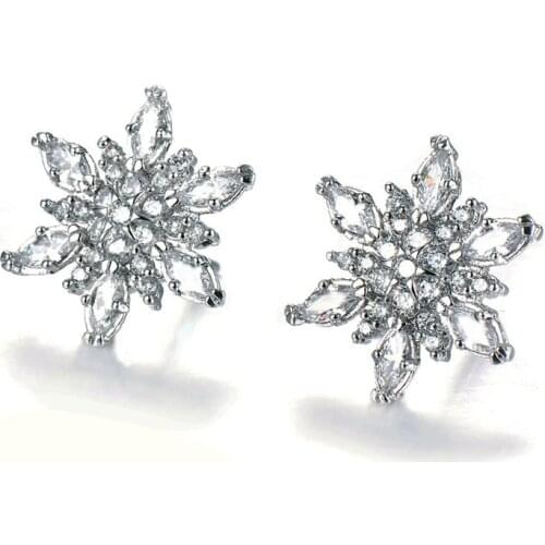Blaike Dainty Snowflake White Cubic Zirconia Stud Earrings For Women Simple Silver Color Earring Fashion Jewelry