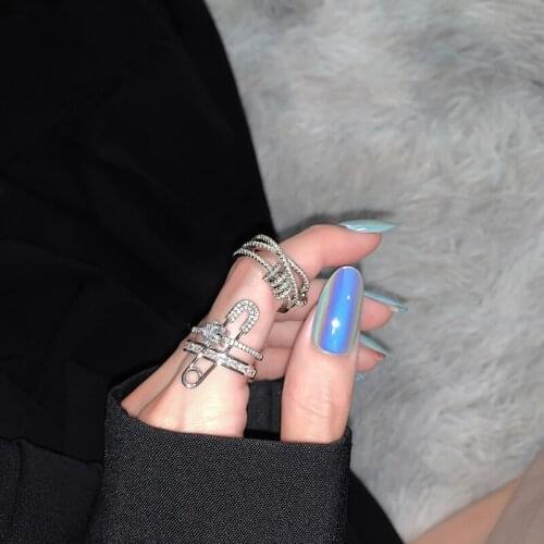 2021 Design Sense Star Fibula Personality Ring Ins Glimmer Individuality Fashion Open Rings Woman Man Gift Jewellery Wholesale