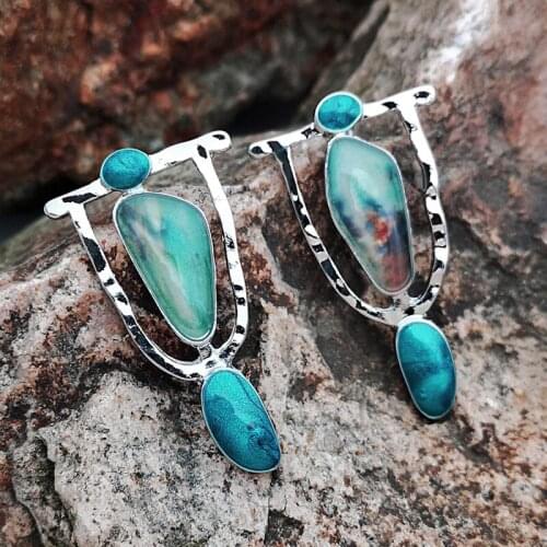 Vintage Indian Tribal Green Resin Dangle Earrings Bohemian Big Long Hollow Drop Earrings For Women 2021 Hippie Jewelry PNGJNG