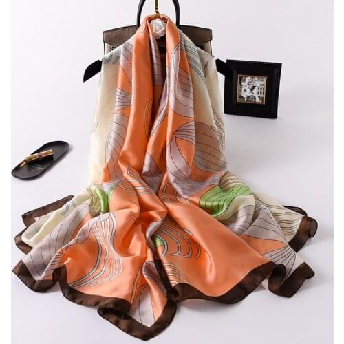 2021 Design Brand Spring Women Fashion Silk Hijabs New Color Matching Print Scarves For Ladies Shawls And Wraps Pashmina Scarf