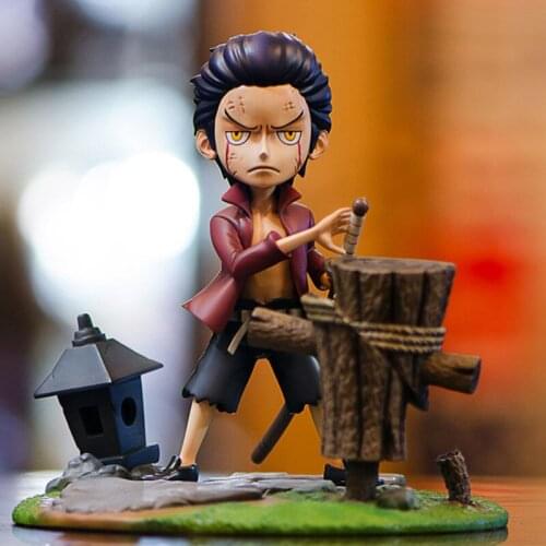 16CM Anime Character One Piece GK Dracula Mihawk Doll Model Childhood Boxed Doll Decoration Toys Childrens Gifts Collectibles