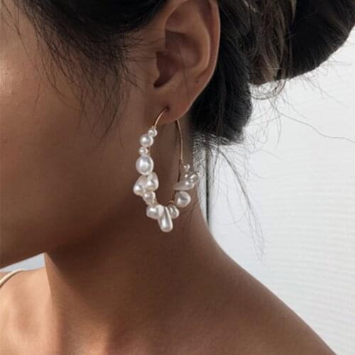 Fashion earring trend 2020 earrings jewelry women pearl rolled gold earring