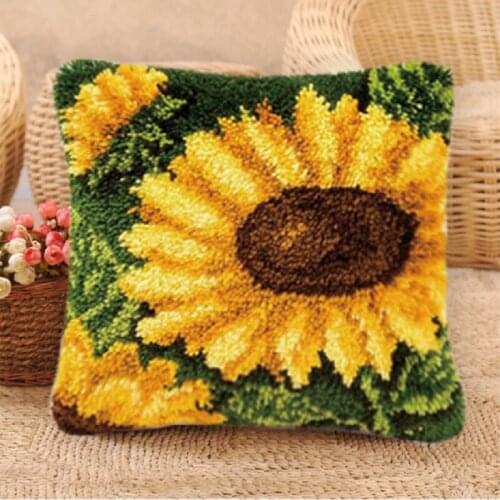 3D Sunflower Latch Hook Carpet DIY Latch Hook Kit Plant Series Segment Embroidery Pillow Flowers Grass Coarse Wool Cross Stitch