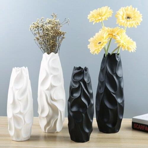 Nordic Vase Modern Living Room Ornaments White/Black Ceramic Vases Household Flowertop Decor Dried Flower Organizer Container