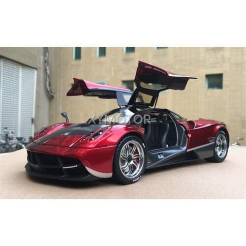 1/18 Welly GTA For Pagani Huayra Roadster Supercar Car Metal Diecast Model Car White/Red Kids Toys Gifts Collection Display