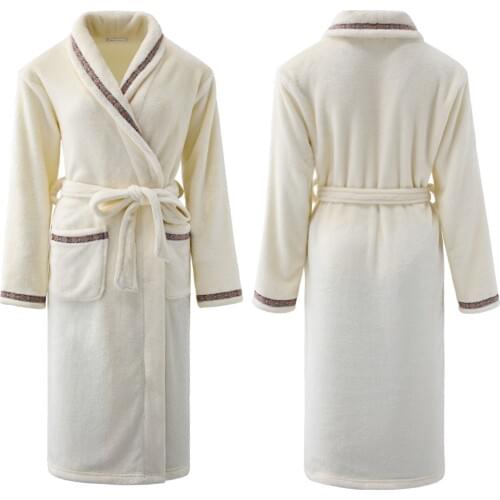 Fall / Winter 2020 New Long Sleeve Robe Trend Casual Simple Fashion Couple Nightdress Flannel Nightgown Home Wear Sleepwear
