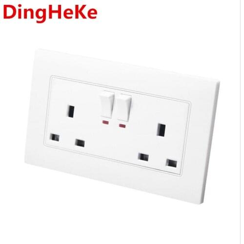 Wall Power Dual UK Socket Plug Grounded, 13A British Standard Electrical Double Outlet Switch 147 mm * 90mm With Indicator