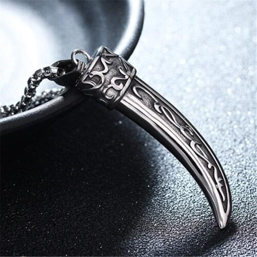 Stainless steel Ox Horn Pendant Necklaces Vintage Personality Necklace 24inch Chain