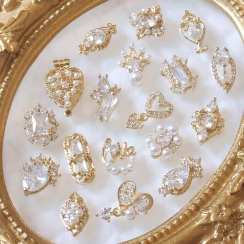 10pcs/lot 3D Hollow Love Heart Alloy Nail Art Zircon Pearl Metal Manicure Nails Accesorios Supplies DIY Nail Decorations Charms
