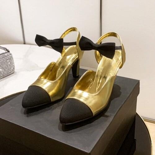 2021 Luxury Gold Poined Toe Sandals Women Fashion Designer Bow High Heels Shoes Lady Summer Party Pumps Shoes