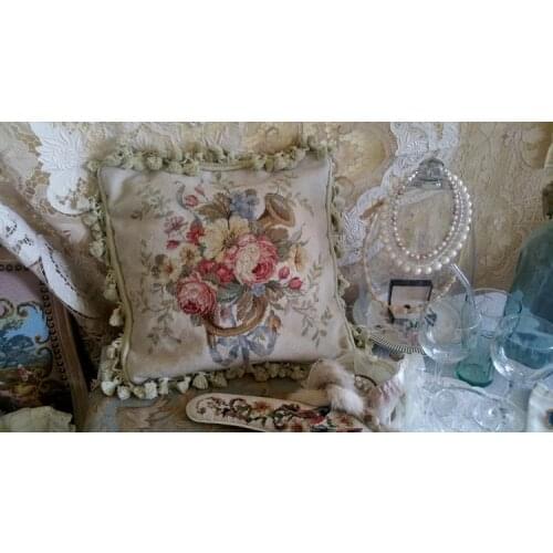 Needlepoint pillows [. June New] All Wool Hand Embroidered Cushion Cover