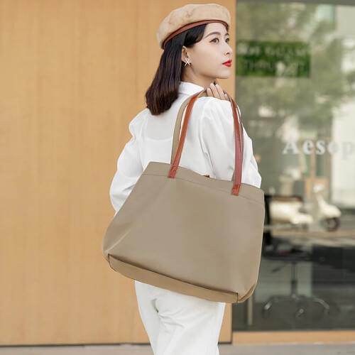 Shoulder Tote Bags For Women 2020 New Luxury Shopper Shopping Travel Toiletry High Quality Nylon Simple Ladies Commute Handbags