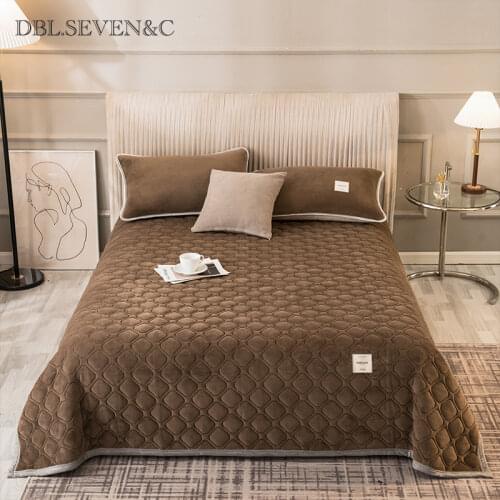 Soft warm bed Plaid flannel Bedspread on the bed linen quilted Linens double blanket Bedspreads for bed sheet winter bed covers