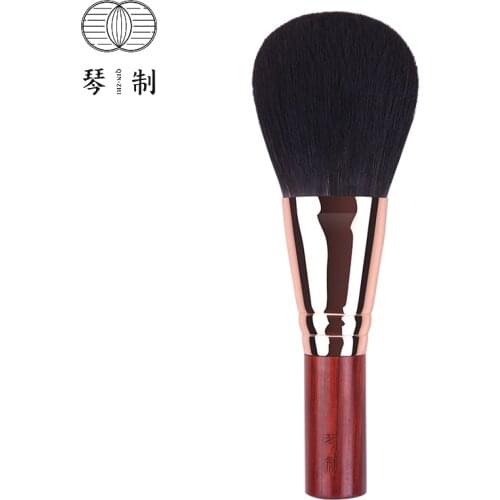 QINZHI Professional Handmade Make Up Brush 117 Large Flat Face Powder Brush Short Handle Soft Silver Fox Hair Makeup Brushes