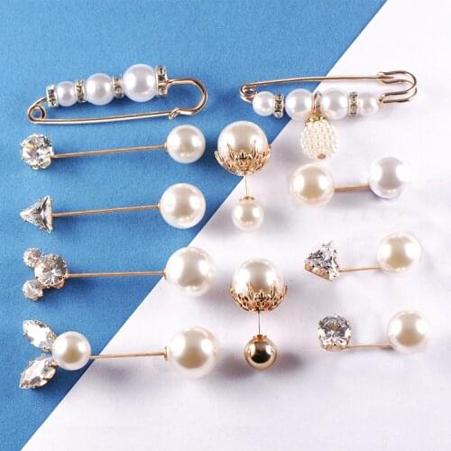 AETEEY Beaded Brooches For Clothes