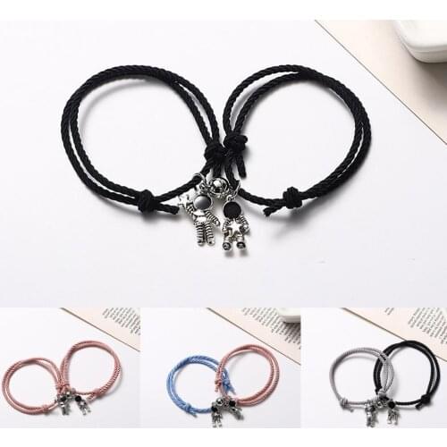 Bracelet Exquisite Multi-use Alloy Astronaut Shape Elastic Couple Bracelet Retro Fashion Astronaut Magnet Bracelets For Couples