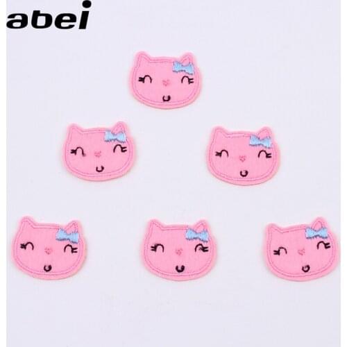 10pcs/lot Embroidered Cartoon Pink Cat Patch Iron On Animal Stickers DIY Garments Appliques Baby Shirt Dress Ornaments Badge