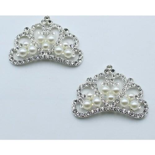 New 2pcs 34*46mm alloy crown shiny rhinestone pearl creative childrens clothing gift box decorative buckle jewelry accessories