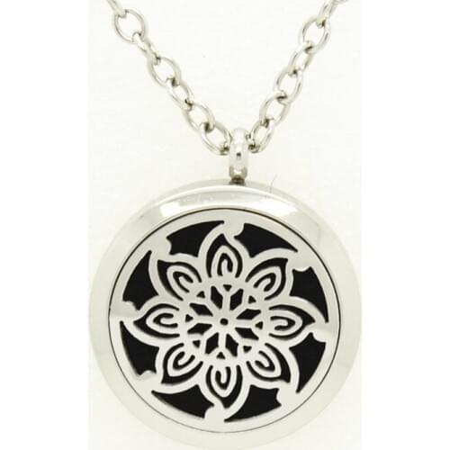 Sunflower Essential Oil Diffuser For Aromathera Locket Necklace Pendant 30MM 316L Stainless Steel Perfume Pendant With Free Pad