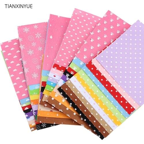 TIANXINYUE 60pcs/lot Printed NonWoven Felt Fabric 1mm Thickness Polyester Cloth For Sewing Dolls Home Decoration Pattern Bundle