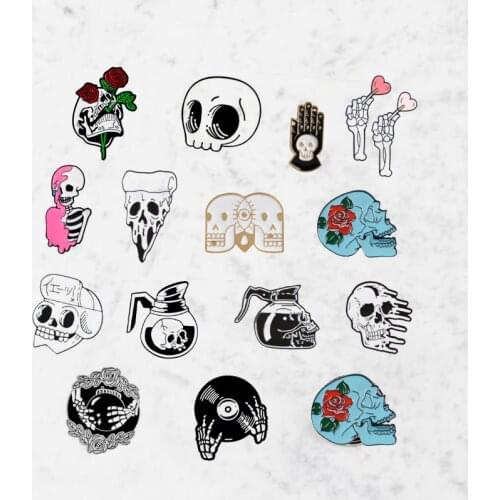 2019 Fashion Alloy Enamel Heart Pin Dark Punk Horror Skull Hand Flower Brooch Badge Collar Pin Woman Child Jewelry Accessories
