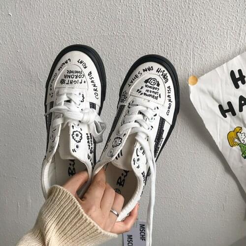 2021 Original Canvas Women Shoes New Fashion Shoes Skateboarding Shoes Retro Wild Low-top Breathable Casual Shoes Women Sneakers