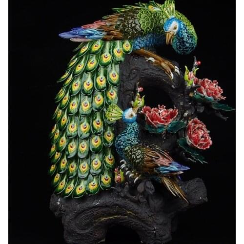 Folk Art Porcelain Ceramic Chinese Animal Figurine Collection Luxury Vivid Peacock and Elegant Handcraft for Home Decoration