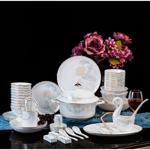 Tableware set Home simple lightweight luxury tableware Jingdezhen Jinbei combination bone China