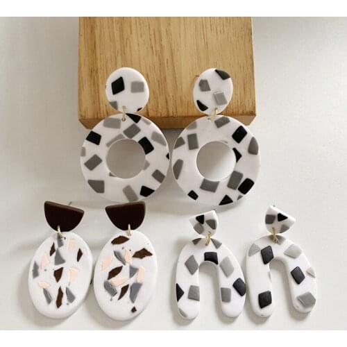 Wholesale Handmade Soft Pottery Earrings Black and White Gray Geometric Simple Earrings Minimalist Popular Pattern Jewelry