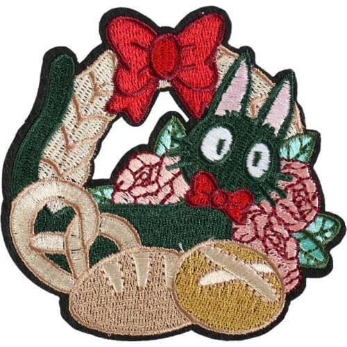 Factory direct Custom Embroidered patches Cute cartoon Cat iron on badge for clothing customized logo as your request