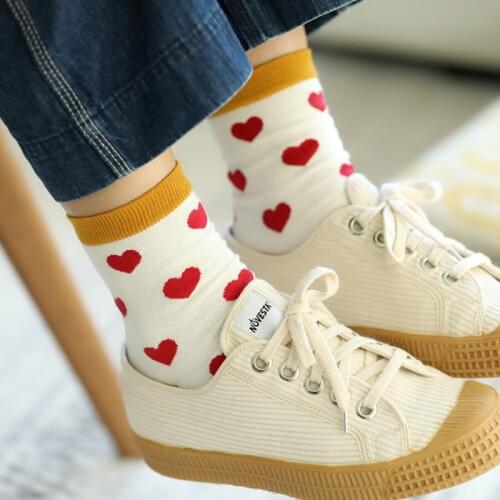 Women cotton heart socks white red lot love harajuku jacquard funky socks japanese novelty happy funny socks fancy crazy sox