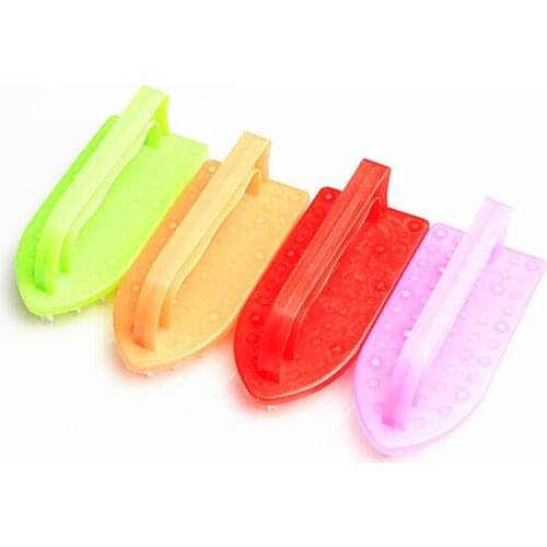 1PC Candy Color Durable Plastic Brush Laundry Brush Cleaning Tool Housework Hand-Held Washing Clothes cleaning Brush OK 0160