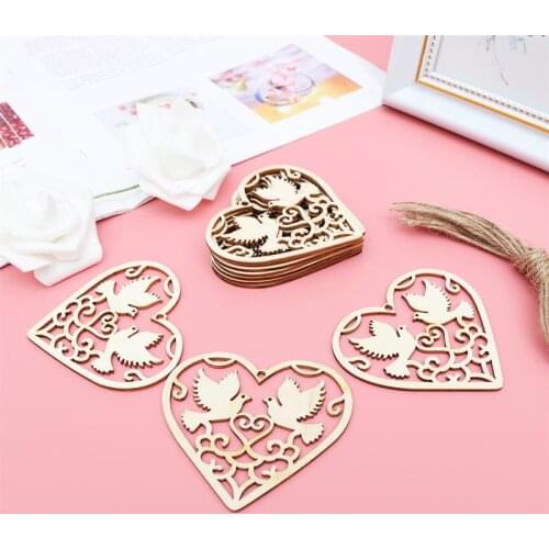 10PCS Wooden Hollowed Heart Shape Hanging Pendants Wood Crafts For Home Party Tree Wedding Party DIY Decoration