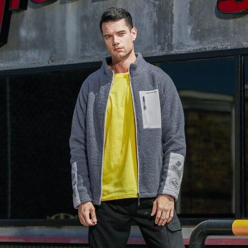 Couple Personality Pocket Warm Cardigan Contrast Stitching Imitation Lamb Velvet Jacket Men Plus Velvet Thick Ropa De Hombre